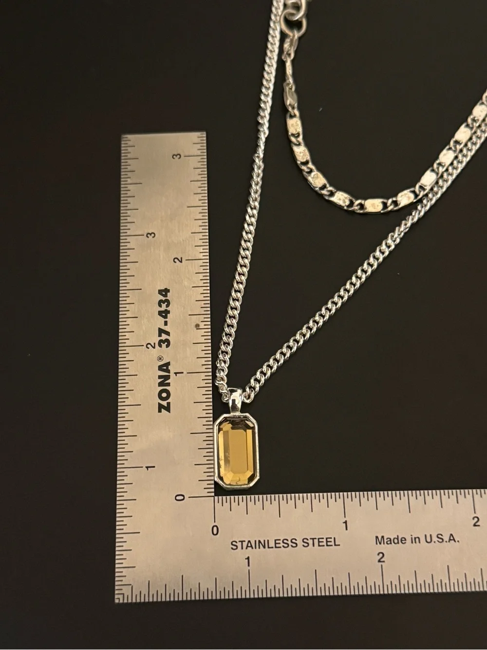 Silver‎ Tone Chains Necklace with Amber Glass Pendant (B1)